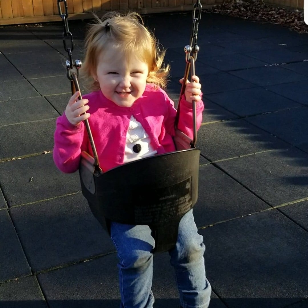 Meet your Posher, Elaine